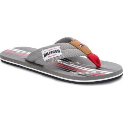 Japonki TOMMY HILFIGER - Seasonal Tommy Beach Sandal FM0FM01609 Griffin Grey 016. Japonki marki Tommy Hilfiger. W wyprzedaży za 139.00 zł.