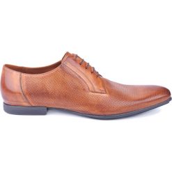Półbuty CESAR. Eleganckie półbuty marki Gino Rossi. W wyprzedaży za 199.90 zł.