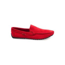 Czerwone eleganckie półbuty mokasyny AB96K-2. Czerwone eleganckie półbuty ButyModne, bez wzorów, ze skóry, bez obcasa, bez zapięcia. Za 117.58 zł.