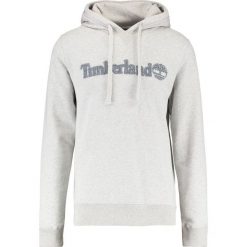 Timberland TAYLOR OHEAD Bluza z kapturem medium grey heather. Bluzy z kapturem marki Timberland. W wyprzedaży za 335.20 zł.