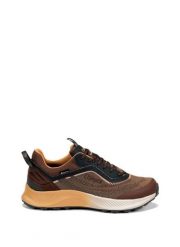 Buty trekkingowe Chiruca Avila 02. Brązowe buty turystyczne Chiruca, bez wzorów, z gore-texu, bez zapięcia, trekkingowe, gore-tex. Za 515.50 zł.