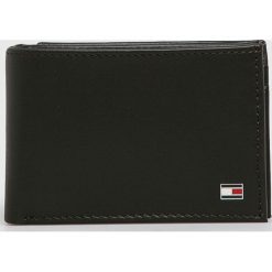 Tommy Hilfiger - Portfel skórzany. Brązowe portfele Tommy Hilfiger, bez wzorów, z materiału. W wyprzedaży za 199.90 zł.
