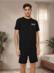 Piżama dwuczęściowa z napisem - czarny. Czarne piżamy Sinsay, l, bez wzorów, bez ramiączek. Za 25.99 zł.