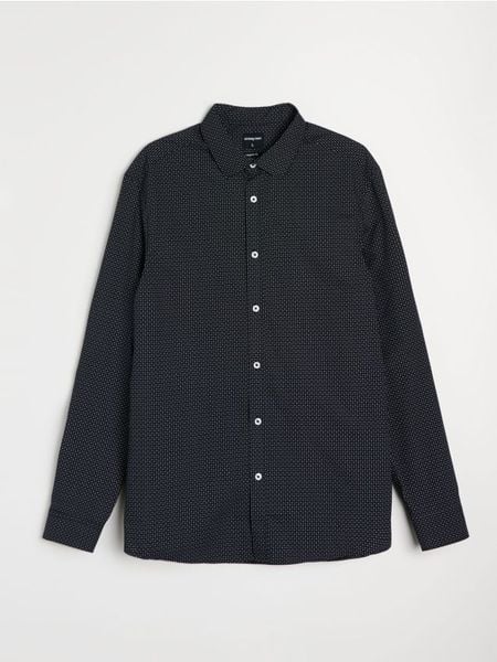 Koszula w kropki z domieszką bawełny - czarny. Czarne koszule Sinsay, l, bez wzorów, z bawełny, bez kołnierzyka, bez ramiączek. Za 49.99 zł.