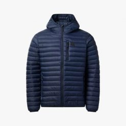 Kurtka pikowana Wędrówki Mężczyzna Lofoten Izolujący. Niebieskie kurtki SWEDEMOUNT, l, bez wzorów, z materiału, z kapturem. Za 499.99 zł.