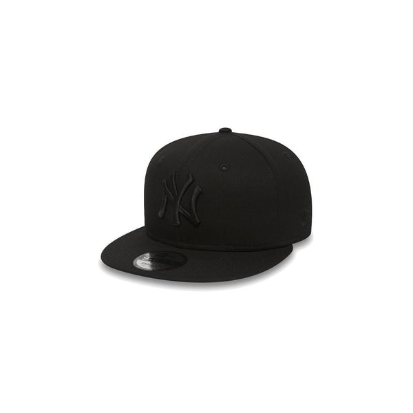 Czapka z daszkiem New Era 9FIFTY New York Yankees Snapback 11180834 M - L. Czarne czapki z daszkiem New Era, na wiosnę, bez wzorów. Za 177.62 zł.