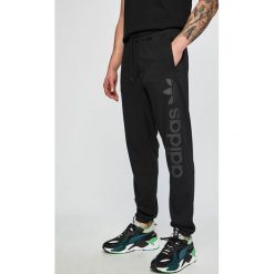 Adidas Originals - Spodnie. Spodnie treningowe długie marki adidas Originals. Za 249.90 zł.