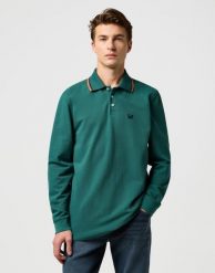 MESKA KOSZULKA POLO WRANGLER LS POLO SHIRT BISTRO GREEN 112371507. Zielone bluzki z długim rękawem Wrangler, l, bez wzorów, bez kołnierzyka, bez ramiączek. Za 99.99 zł.