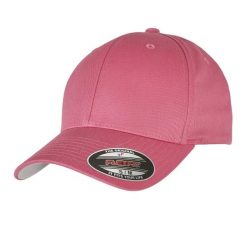 Wełniana Czapka Z Grzebieniem. Czerwone czapki z daszkiem FLEXFIT, bez wzorów, z wełny. Za 78.99 zł.