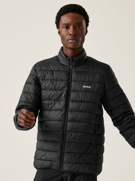 Regatta Kurtka pikowana "Marizion" w kolorze czarnym rozmiar: XXL. Czarne kurtki Regatta, xxl, bez wzorów, bez kaptura. Za 156.98 zł.