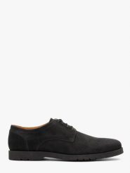 Czarne nubukowe półbuty męskie z perforacją na cholewce RUTH. Czarne eleganckie półbuty Ryłko, bez wzorów, z nubiku, bez obcasa, bez zapięcia. Za 499.99 zł.