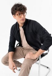 Koszula lniana z wiskozą K-VINCES. Czarne koszule Volcano, na lato, l, bez wzorów, ze lnu, bez kołnierzyka, bez ramiączek. Za 149.99 zł.