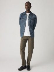 Levi's Spodnie chino w kolorze szarobrązowym rozmiar: W34/L30. Brązowe eleganckie spodnie Levi's®, l. Za 261.57 zł.