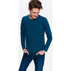 T-SHIRT MĘSKI DŁUGI RĘKAW Z TAŚMAMI I KIESZENIĄ. Bluzki z długim rękawem marki TOP SECRET. W wyprzedaży za 19.99 zł.