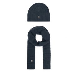 Zestaw Szalik i Czapka JOOP!. Niebieskie czapki zimowe JOOP!, bez wzorów. Za 489.99 zł.