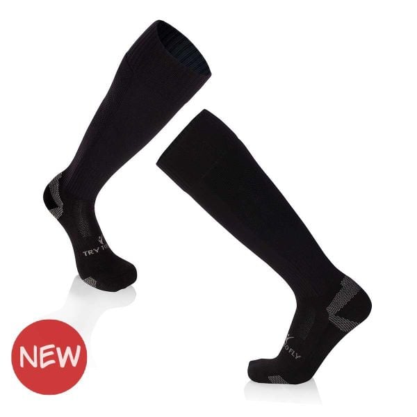 Skarpety piłkarskie 3/4 długości – czarne. Czarne skarpety TRY TO FLY, bez wzorów. W wyprzedaży za 67.01 zł.
