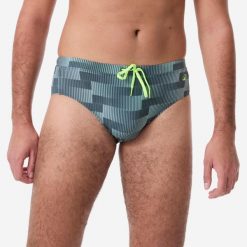 Slipki pływackie męskie Decathlon Plus. Zielone odzież kąpielowa Decathlon, m, bez wzorów, z materiału, sportowe. Za 34.99 zł.