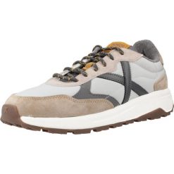 Buty MUNICH BABEL 09 Beżowy. Brązowe buty turystyczne munich, bez wzorów, z materiału, bez zapięcia, trekkingowe. Za 404.90 zł.