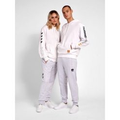 Bluza z kapturem Hummel Legacy Birk. Białe bluzy z kapturem Hummel, xs, bez wzorów, z bawełny, z kapturem. Za 211.20 zł.