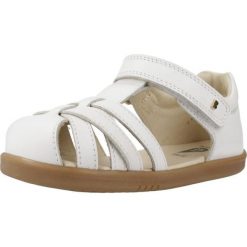 Sandały BOBUX CROSS JUMP Biały. Białe sandały BOBUX, ze skóry, bez zapięcia. Za 269.99 zł.