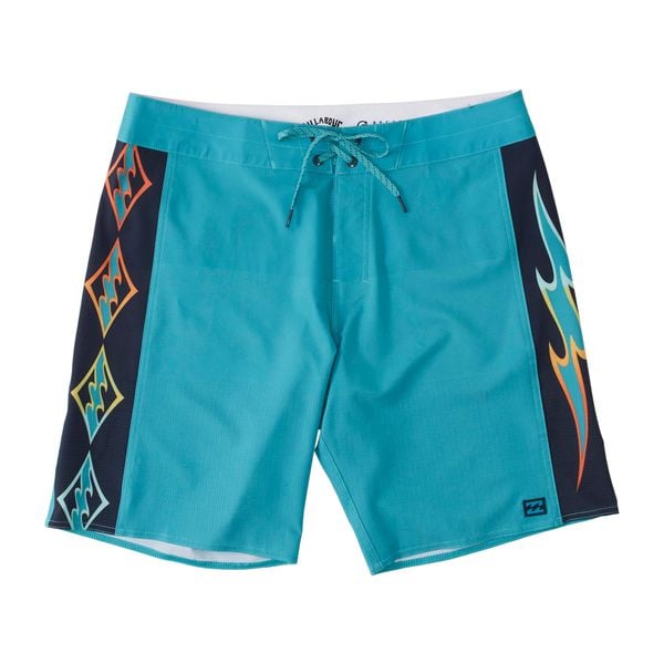 Szorty kąpielowe męskie Billabong D Bah Airlite. Niebieskie krótkie spodenki sportowe Billabong, m, bez wzorów, z elastanu. Za 159.99 zł.