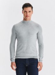 PAKO LORENTE – Szary półgolf męski. Szare swetry nierozpinane Pako Lorente, na jesień, l, bez wzorów, z poliesteru, bez kołnierzyka, bez ramiączek. Za 199.99 zł.