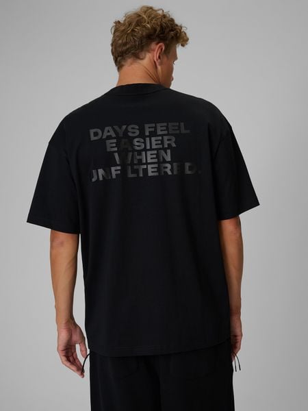 4F Regular Size: T-shirt loose z nadrukiem 4F | Tomasz Fornal - czarny L. Czarne t-shirty 4F, l, z aplikacjami, z bawełny, bez kołnierzyka, bez ramiączek. Za 99.99 zł.