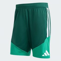 Spodenki treningowe Algieria 26. Zielone krótkie spodenki sportowe Adidas, s, bez wzorów, z materiału. Za 199.00 zł.