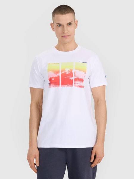 4F T-shirt regular z nadrukiem męski - biały M. Białe t-shirty 4F, m, bez wzorów, z bawełny, bez kołnierzyka, bez ramiączek. W wyprzedaży za 59.99 zł.