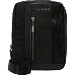 Piquadro Torba na ramię black. Torby na ramię marki Piquadro. Za 589.00 zł.