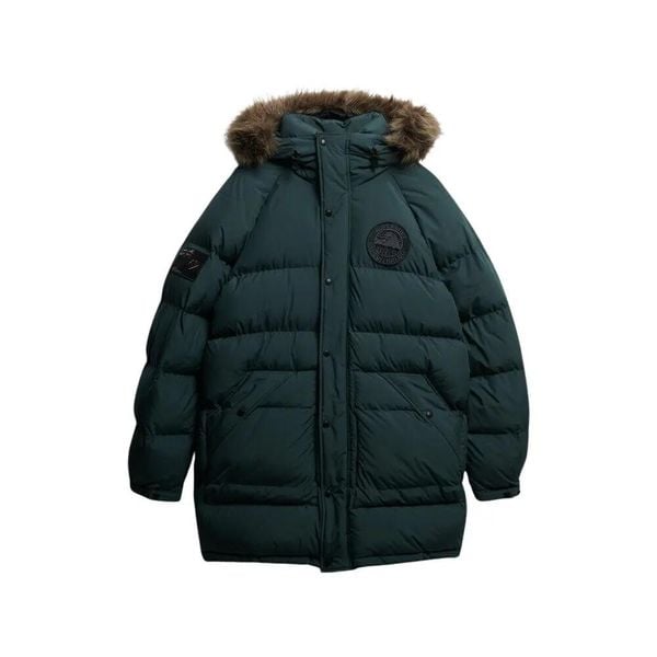 Kurtka puchowa Superdry Everest. Zielone kurtki Superdry, na zimę, xl, z aplikacjami, z futra, bez kaptura. Za 935.90 zł.