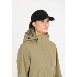 Czapka z daszkiem Whistler Viken. Czarne czapki z daszkiem WHISTLER, bez wzorów. W wyprzedaży za 85.99 zł.