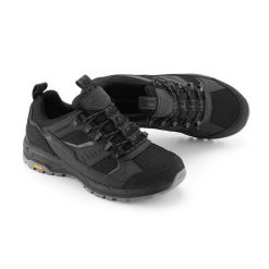 Buty niskie trekkingowe Alpine Pro Nogere Vibram. Czarne buty turystyczne Alpine Pro, bez wzorów, z materiału, bez zapięcia, trekkingowe. Za 799.00 zł.