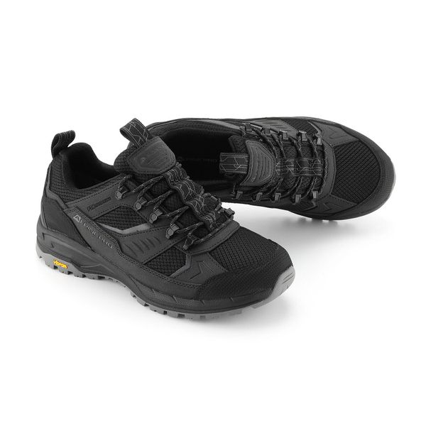 Buty niskie trekkingowe Alpine Pro Nogere Vibram. Czarne buty turystyczne Alpine Pro, bez wzorów, z materiału, bez zapięcia, trekkingowe. Za 799.00 zł.