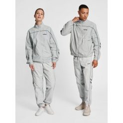 Bluza dresowa zapinana na zamek błyskawiczny Hummel Legacy Celab. Szare bluzy Hummel, m, bez wzorów, z dresówki, bez kaptura. Za 265.00 zł.