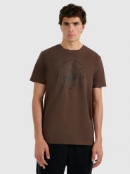 4F T-shirt regular z nadrukiem męski - beżowy S. Brązowe t-shirty 4F, m, bez wzorów, z materiału, bez kołnierzyka, bez ramiączek. Za 59.99 zł.