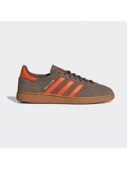 Adidas Skórzane sneakersy "Handball Spezial" w kolorze brązowym rozmiar: 41 1/3. Brązowe buty sportowe casual Adidas, bez wzorów, ze skóry, bez zapięcia. Za 375.08 zł.
