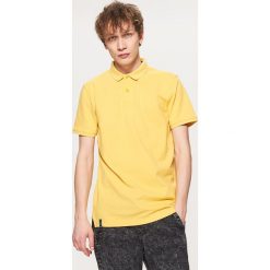 Koszulka polo - Żółty. Koszulki polo sportowe marki Cropp. W wyprzedaży za 29.99 zł.