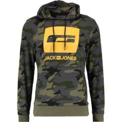 Jack & Jones JCOMUNICH HOOD Bluza z kapturem black/multicoloured. Bluzy z kapturem marki Jack & Jones, m, z bawełny, z kapturem. W wyprzedaży za 152.10 zł.