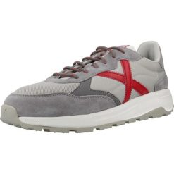 Buty MUNICH BABEL 15 Szary. Szare buty trekkingowe munich, bez wzorów, ze skóry, bez zapięcia, trekkingowe. Za 385.99 zł.