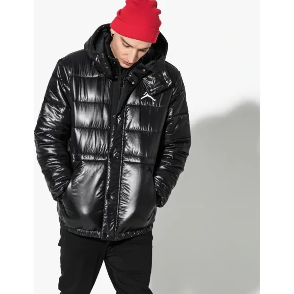 Nike Kurtka Jordan Jumpman Puffer Jacket , czarny, rozmiar M. Czarne kurtki Nike, na zimę, l, bez wzorów, z materiału, bez kaptura. W wyprzedaży za 479.99 zł.