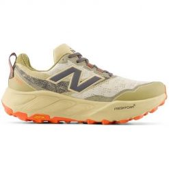 Buty do biegania męskie New Balance MHIER9N8. Brązowe buty do biegania New Balance, bez wzorów, bez zapięcia, do biegania. Za 979.00 zł.