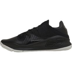 Under Armour CURRY 4 LOW Obuwie do koszykówki black. Buty do koszykówki marki Under Armour. W wyprzedaży za 356.30 zł.