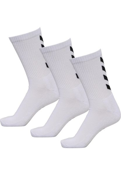 Zestaw skarpet sportowych dla dorosłych Hummel Fundamental 3-Pack Sock. Białe skarpety Hummel, bez wzorów, z bawełny. Za 113.50 zł.