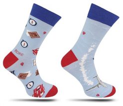 Skarpetki Błękitne w Samoloty, Motyw Podróżniczy -MORE- Casualowe, Dwie Różne Skarpetki, Męskie. Niebieskie skarpety More, bez wzorów, z bawełny. Za 24.90 zł.