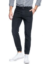 TOM TAILOR SPODNIE MĘSKIE HERRINGBONE JOGG CHINO DUSTY BLACK 6403544.00.12 COL. 2627. Czarne eleganckie spodnie Tom Tailor, l, z bawełny, sportowe, z obniżonym stanem. W wyprzedaży za 59.99 zł.