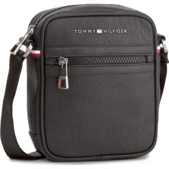 Saszetka TOMMY HILFIGER - Essential Mini Reporter AM0AM00794 002. Saszetki i nerki marki Tommy Hilfiger. Za 249.00 zł.
