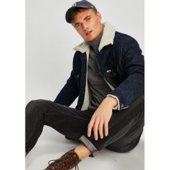 Tommy Jeans - Kurtka. Kurtki marki Tommy Jeans. W wyprzedaży za 449.90 zł.