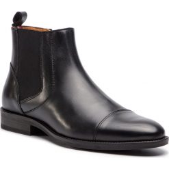 Kozaki TOMMY HILFIGER - Essential Leather Toecap Chelsea FM0FM02140 Black 990. Kozaki marki Tommy Hilfiger. Za 699.00 zł.