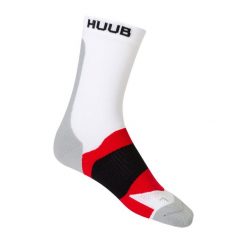 Skarpety do biegania HUUB Active Sock. Białe skarpety Huub, bez wzorów. Za 29.99 zł.